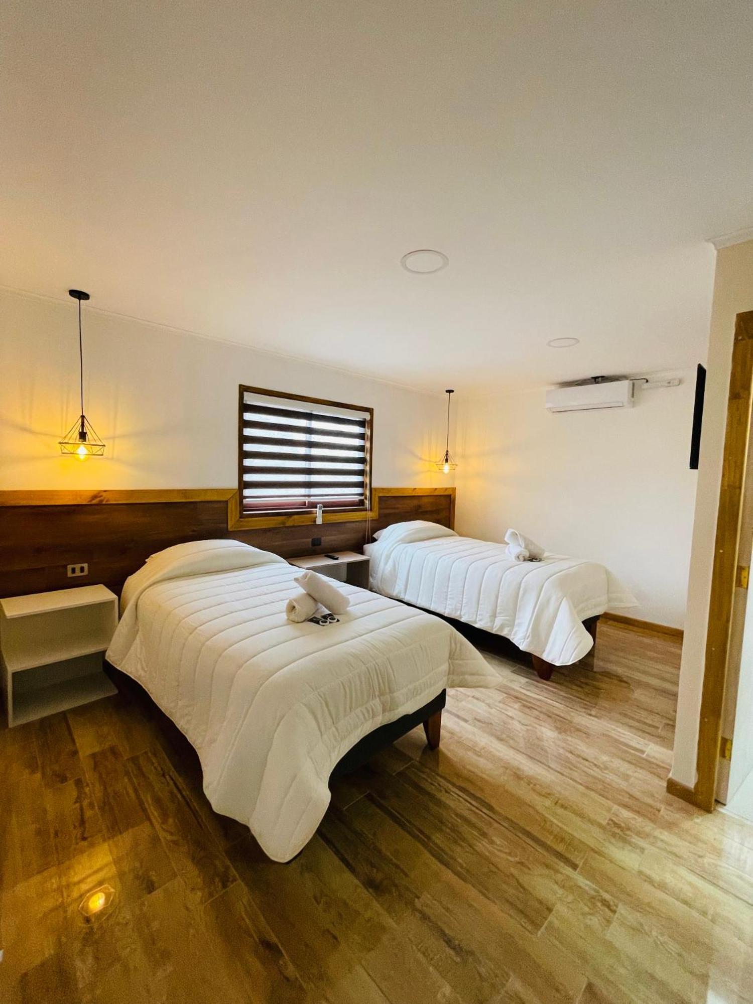 Residencial Victoria Said Hotel Linares Exterior photo
